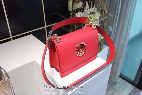 FENDI女包 大紅色 KAN I LOGO 中號手袋 芬迪女斜挎包 可斜背或手拿  fdz2093